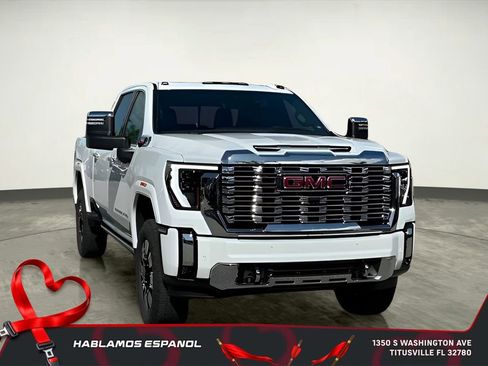 New 2026 GMC Sierra 2500 Denali w/ Denali Reserve Package image 17