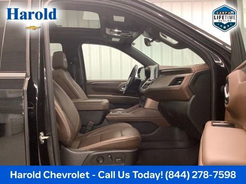 Used 2023 Chevrolet Tahoe High Country image 12