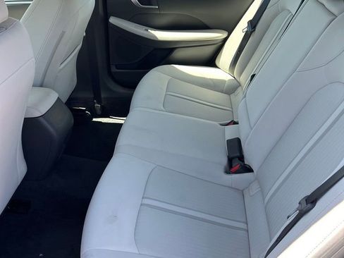 Used 2025 Hyundai Sonata SEL FWD image 16