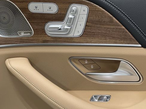 New 2026 Mercedes-Benz GLE 580 GLE 580 image 16