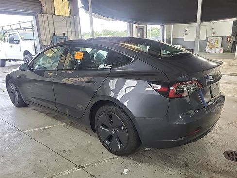 Used 2023 Tesla Model 3 Standard Range RWD image 3