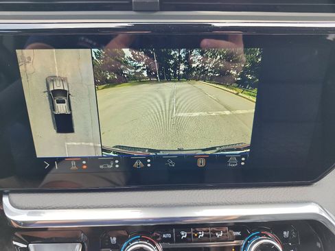 New 2026 GMC Sierra 3500 Denali w/ Denali Reserve Package AWD/4WD image 16