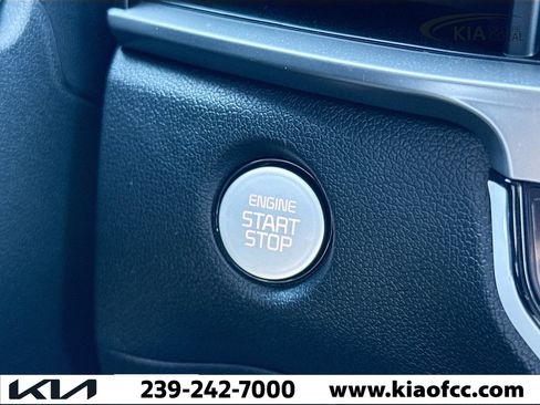 New 2026 Kia Sorento S w/ S Panoramic Sunroof Package AWD/4WD image 35
