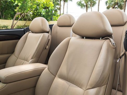 Used 2006 Lexus SC 430 Convertible w/ Preferred Accessory Pkg RWD image 18