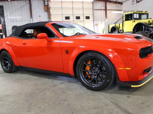 Used 2023 Dodge Challenger SRT Hellcat image 28