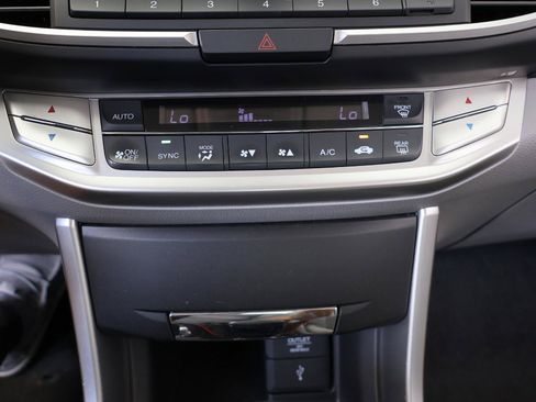 Used 2013 Honda Accord LX image 47