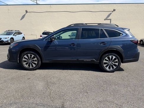 Used 2024 Subaru Outback Limited XT AWD/4WD image 4