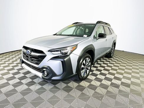 Certified 2024 Subaru Outback Limited XT AWD/4WD image 5
