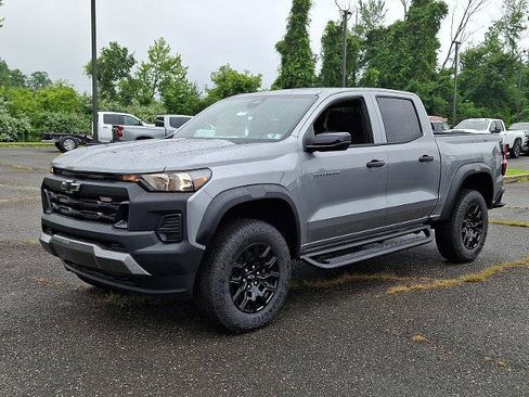New 2026 Chevrolet Colorado Trail Boss AWD/4WD image 2