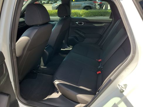 Used 2025 Honda Civic Sport image 10