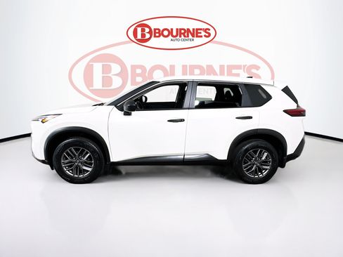 Used 2023 Nissan Rogue S AWD/4WD image 5