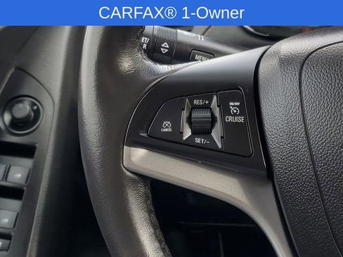 Used 2022 Chevrolet Trax LT w/ LT Convenience Package image 18