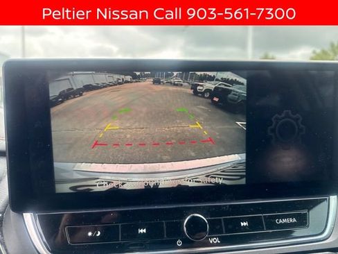 Used 2023 Nissan Altima 2.5 SR w/ SR Premium Package FWD image 16