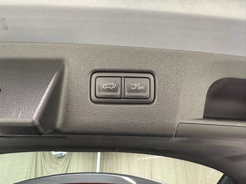 Used 2025 Kia Telluride S FWD image 10