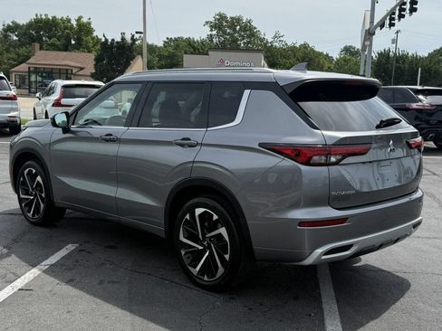 Used 2022 Mitsubishi Outlander SEL AWD/4WD image 12