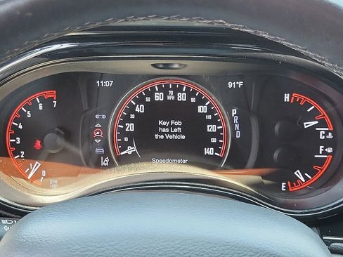 Used 2022 Dodge Durango GT image 8