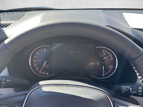 New 2025 Toyota RAV4 XLE image 12