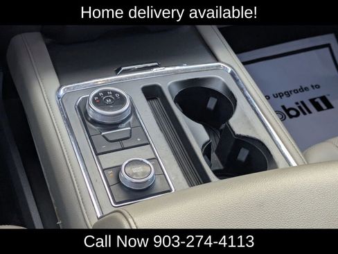 Used 2021 Ford Expedition XLT image 15