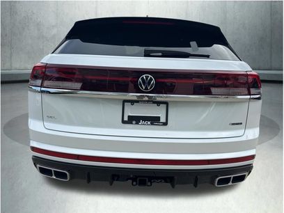 New 2026 Volkswagen Atlas Cross Sport SEL Premium R-Line