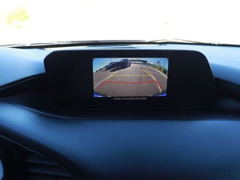 Used 2023 MAZDA MAZDA3 s image 28