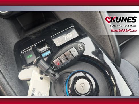 Used 2020 Nissan Leaf SL Plus FWD image 32