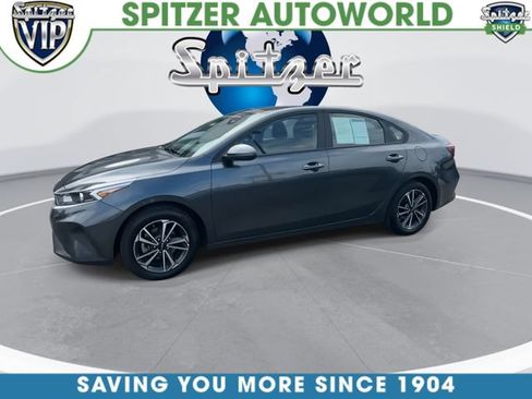 Certified 2024 Kia Forte LXS w/ LXS Technology Package FWD image 4