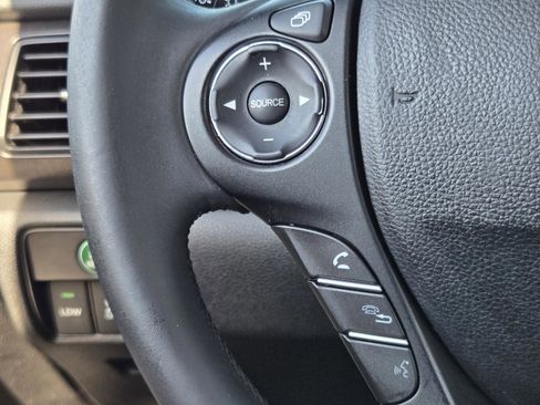 Used 2014 Honda Accord EX-L image 11