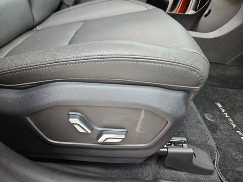 Used 2025 Hyundai Santa Fe Limited AWD/4WD image 29