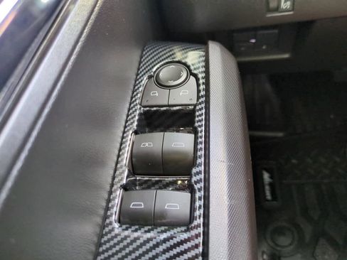 Used 2024 GMC Canyon Elevation w/ Trailering Package image 22