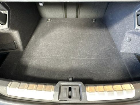 Used 2023 Audi e-tron GT Premium Plus image 24