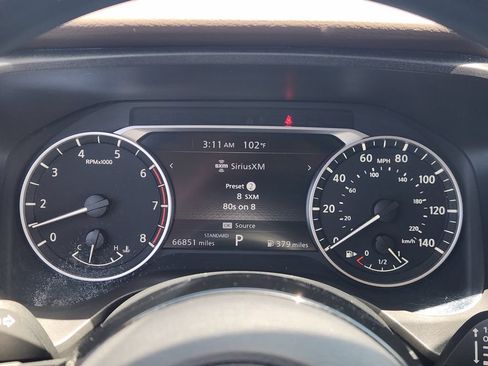 Used 2023 Nissan Rogue SV FWD image 11