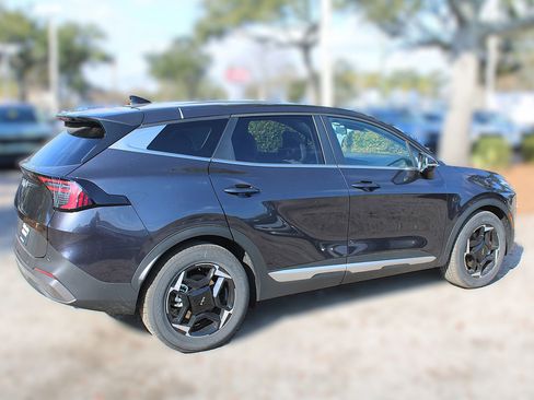 New 2026 Kia Sportage EX image 6