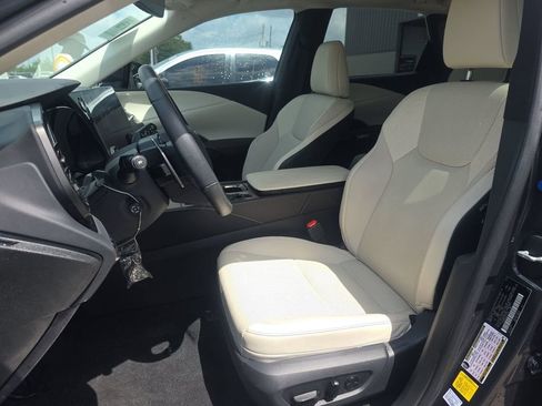 Used 2024 Lexus RX 350 Premium w/ Accessory Package (Z1) image 14