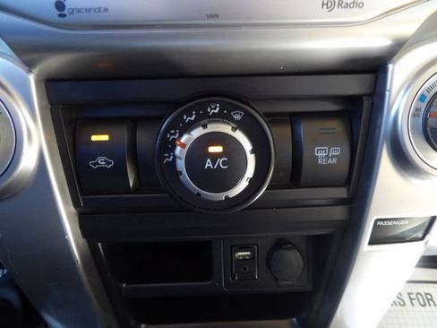 Used 2014 Toyota 4Runner SR5 AWD/4WD image 24
