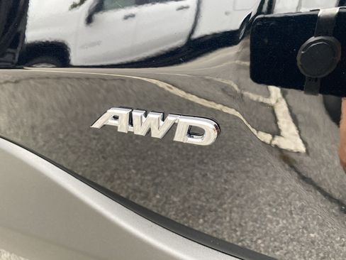 Used 2025 Toyota RAV4 LE image 37