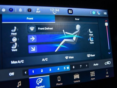 Used 2024 Jeep Wagoneer 4WD w/ Premium Group I image 29