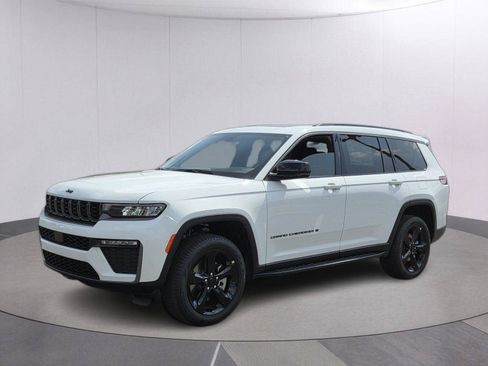 New 2026 Jeep Grand Cherokee L Limited w/ Limited Altitude Package RWD image 1