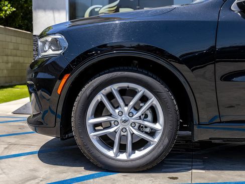 Used 2024 Dodge Durango GT RWD image 40