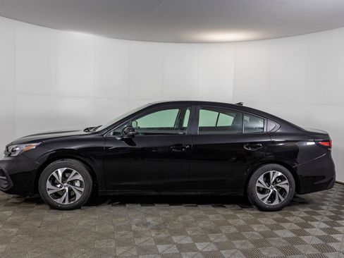 Used 2025 Subaru Legacy Premium image 15