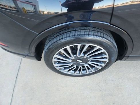 Used 2020 Lincoln Corsair Reserve w/ Equipment Group 202A image 12