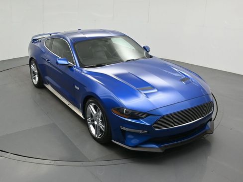 Used 2018 Ford Mustang GT Premium w/ GT Performance Package RWD image 36