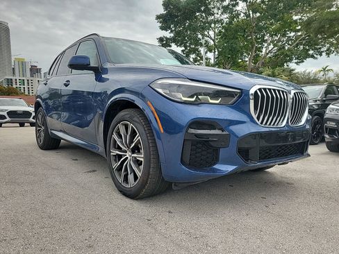 Used 2023 BMW X5 xDrive40i w/ M Sport Package image 5