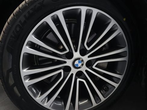 Used 2018 BMW 540i RWD image 31