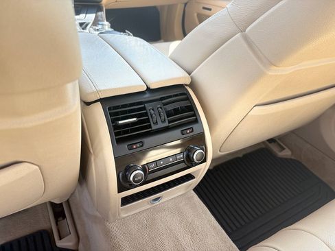 Used 2011 BMW 535i Sedan RWD image 7