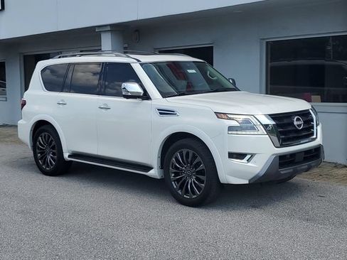 Certified 2024 Nissan Armada Platinum w/ Captain's Chairs Package RWD image 39