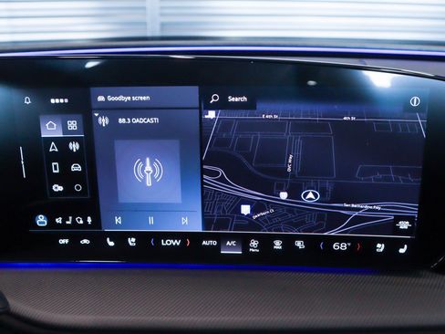 New 2025 Audi SQ5 Prestige image 26