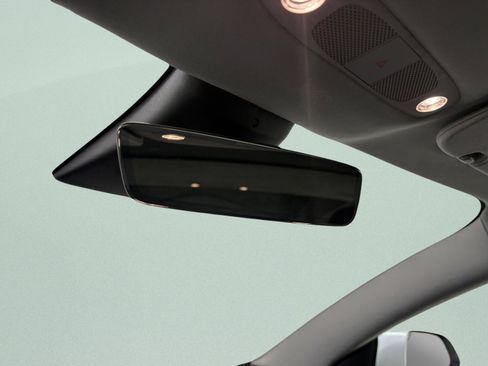 Used 2019 Tesla Model 3 Standard Range Plus image 22