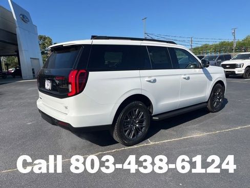 New 2026 Ford Expedition Platinum AWD/4WD image 3