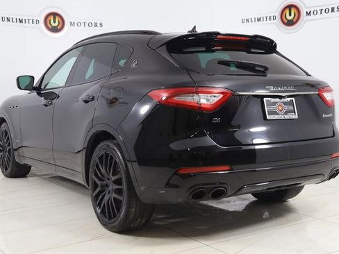 Used 2018 Maserati Levante GranSport image 4