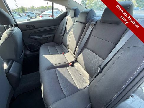 Used 2024 Nissan Altima 2.5 SV AWD/4WD image 32